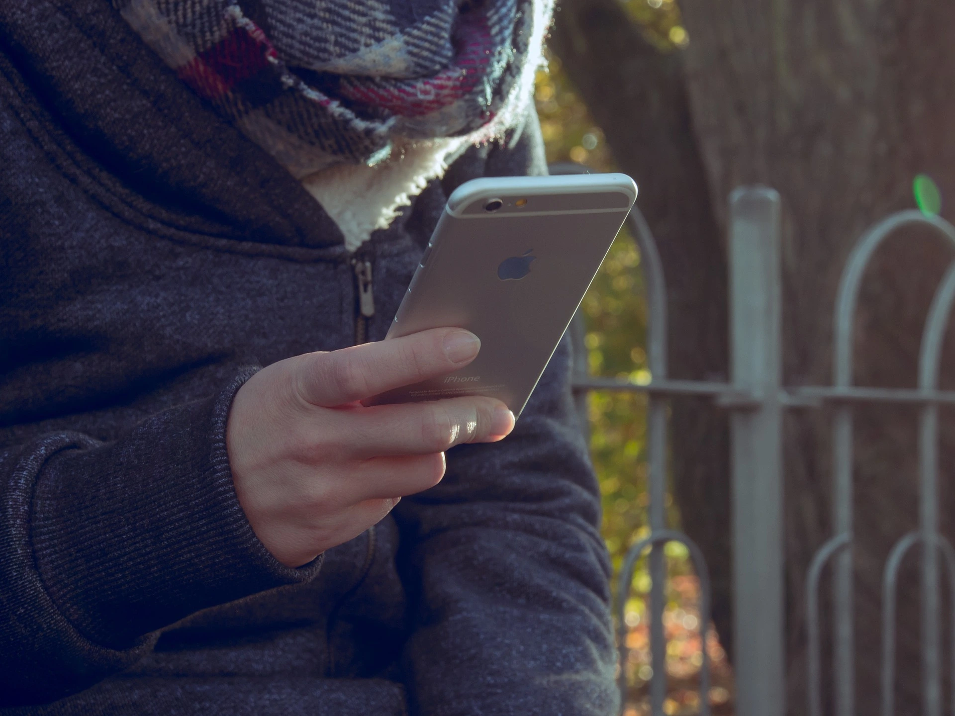 Avoir un site adapté aux mobiles est crucial pour tous ceux qui suivent votre organisation, des donateurs potentiels aux bénévoles.