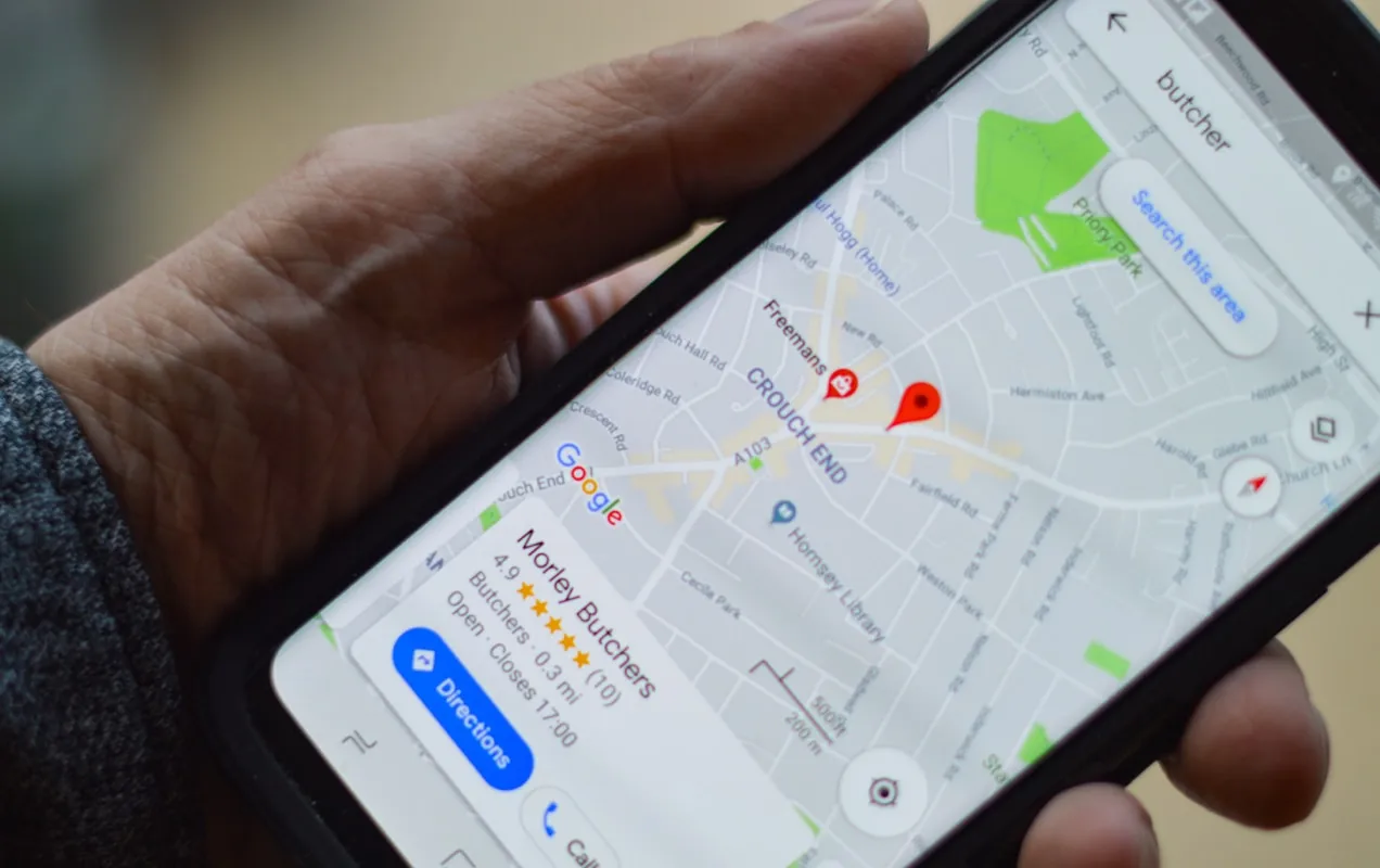 bisnis daging ditampilkan di Google Maps