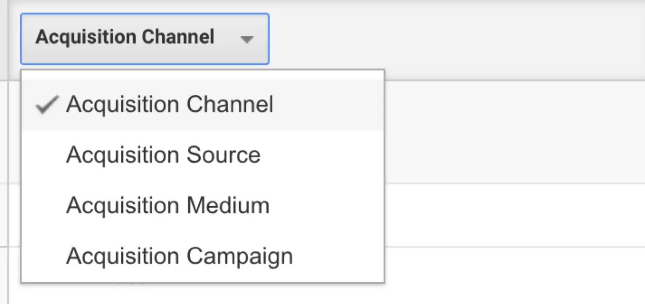 dropdown untuk memilih saluran akuisisi, sumber, media, atau kampanye