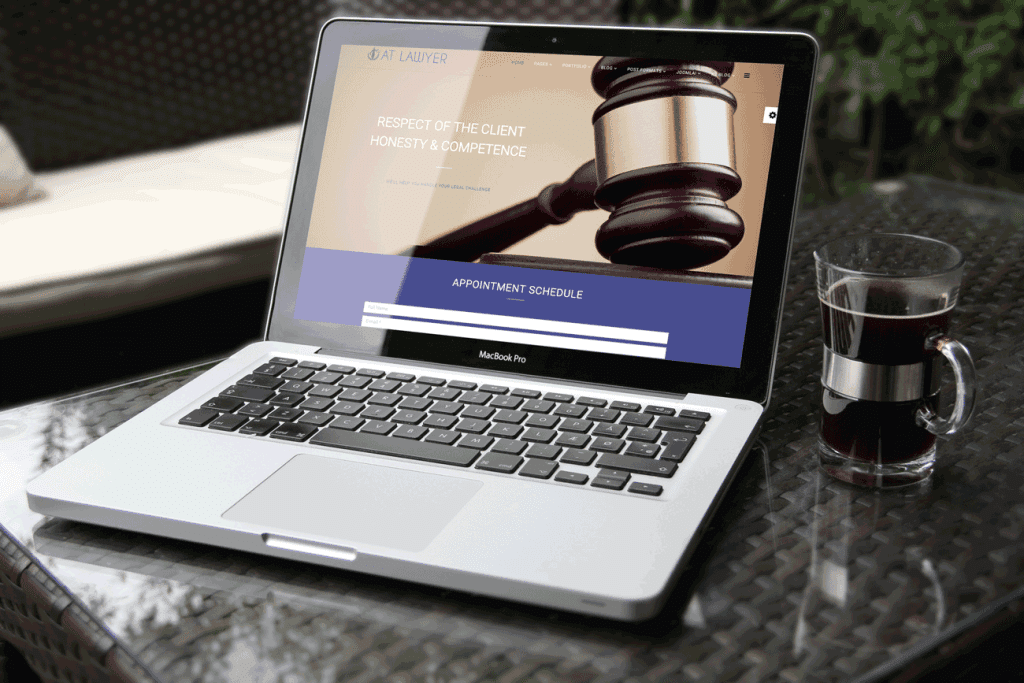 At Lawyer - Template Joomla per studio legale gratuito