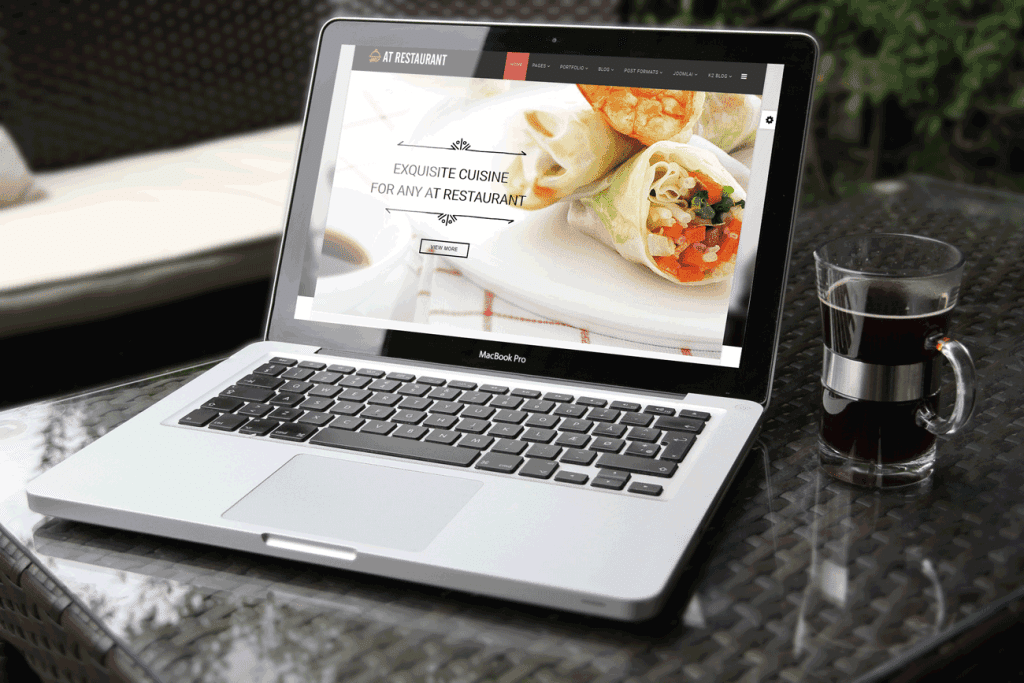 Di Restoran – Pemesanan Makanan Gratis, Template Joomla Restoran