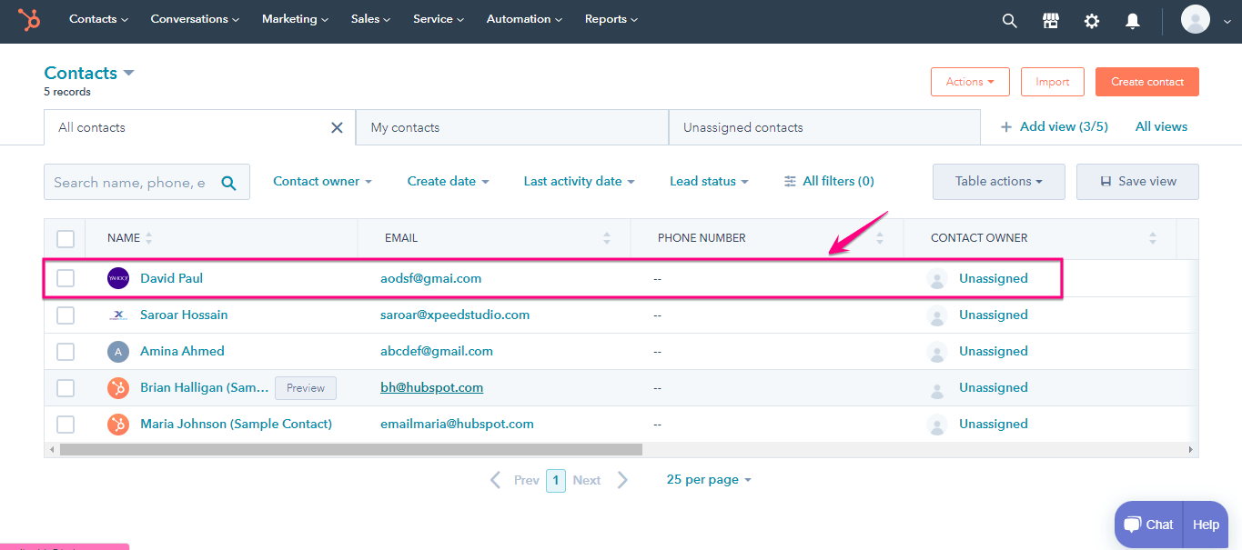 lista de contatos no painel do HubSpot