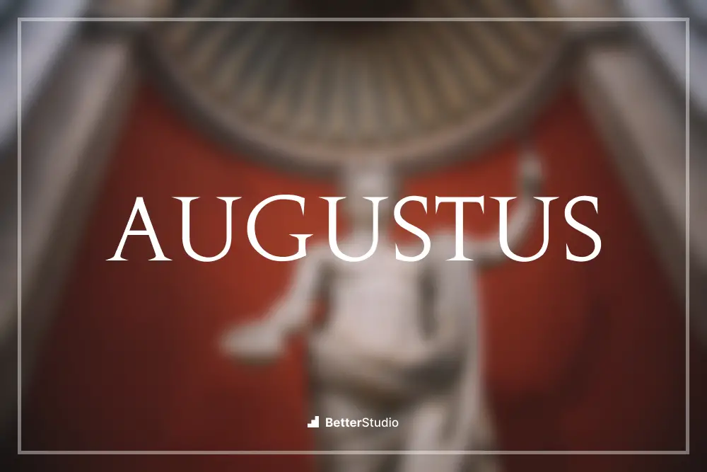 Agustus -