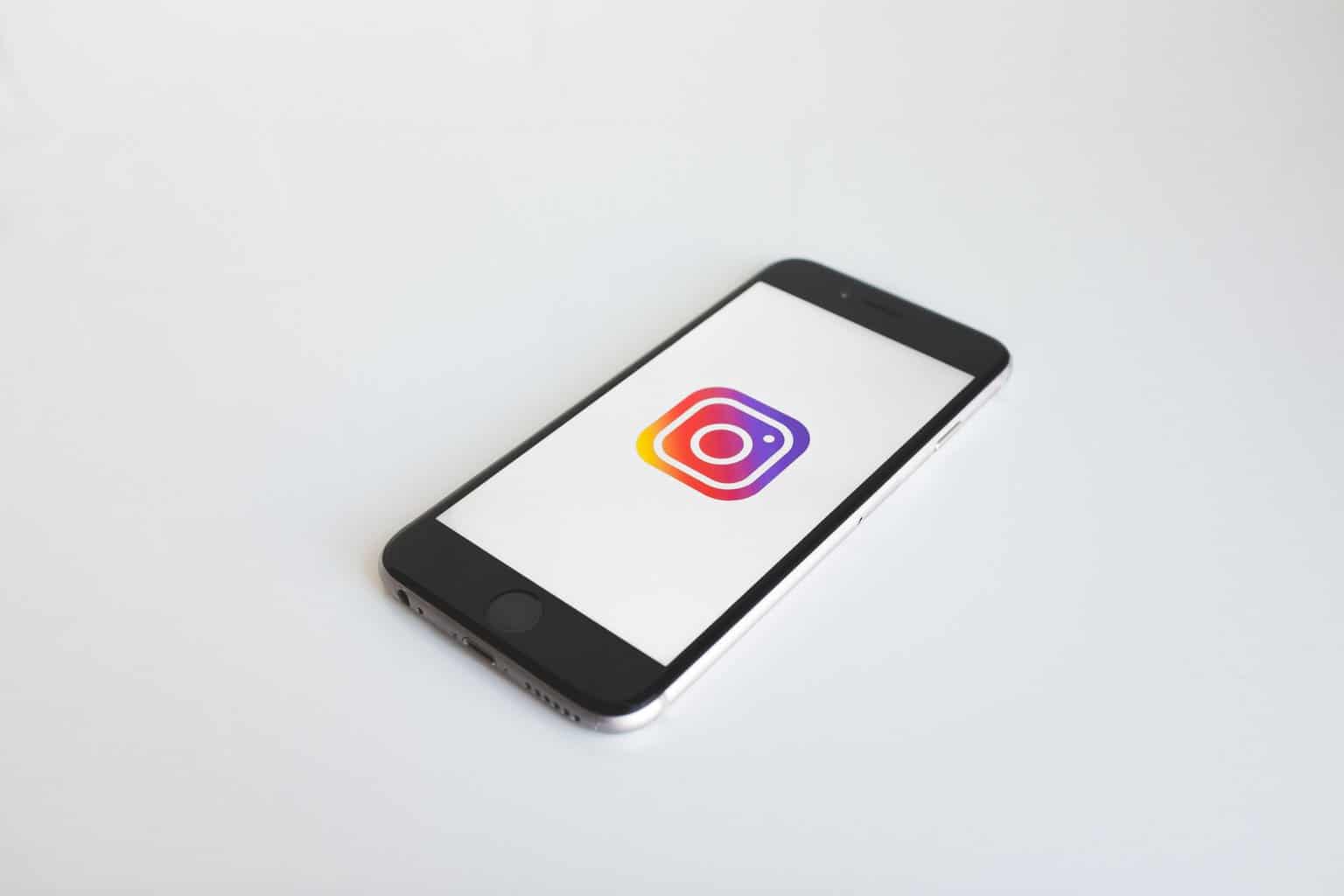 Instagram 关注者电话