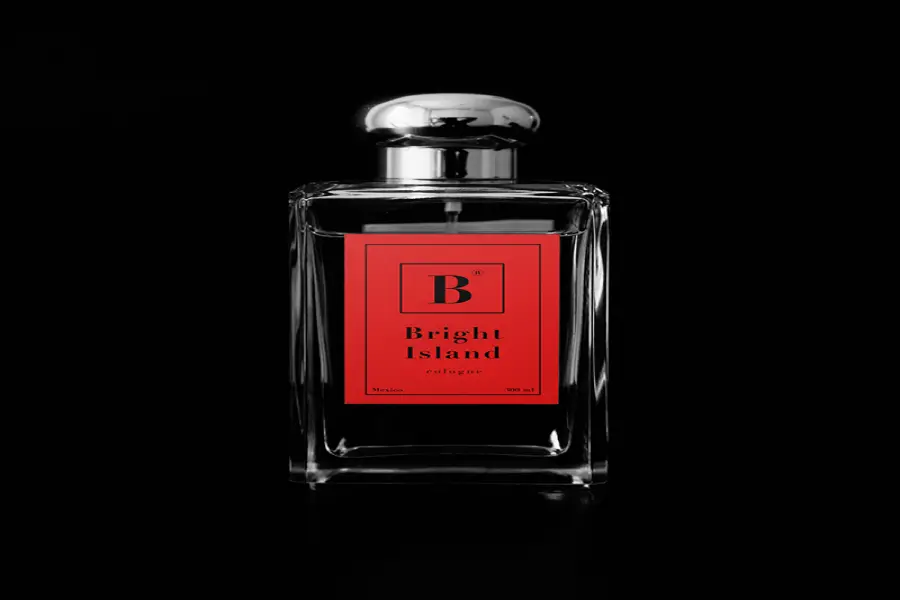 Mock-up di bottiglia di profumo -