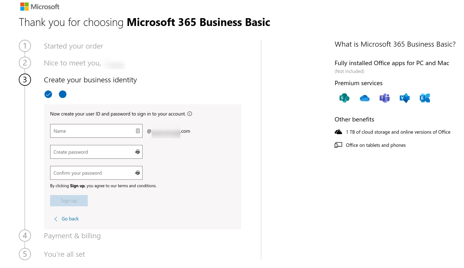 Microsoft 365의 사용자 ID 및 비밀번호를 생성하는 양식입니다.