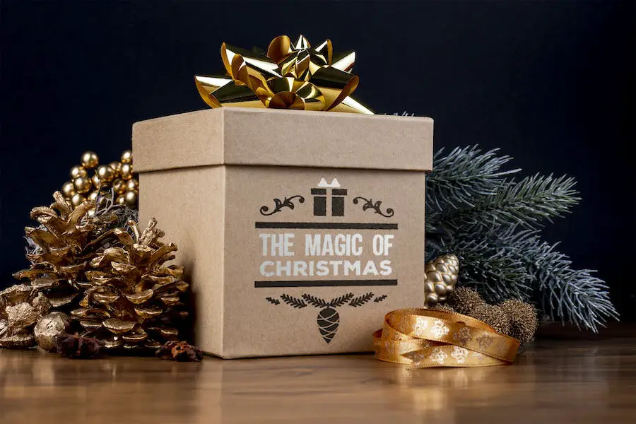 Mockup di scatola regalo di Natale -