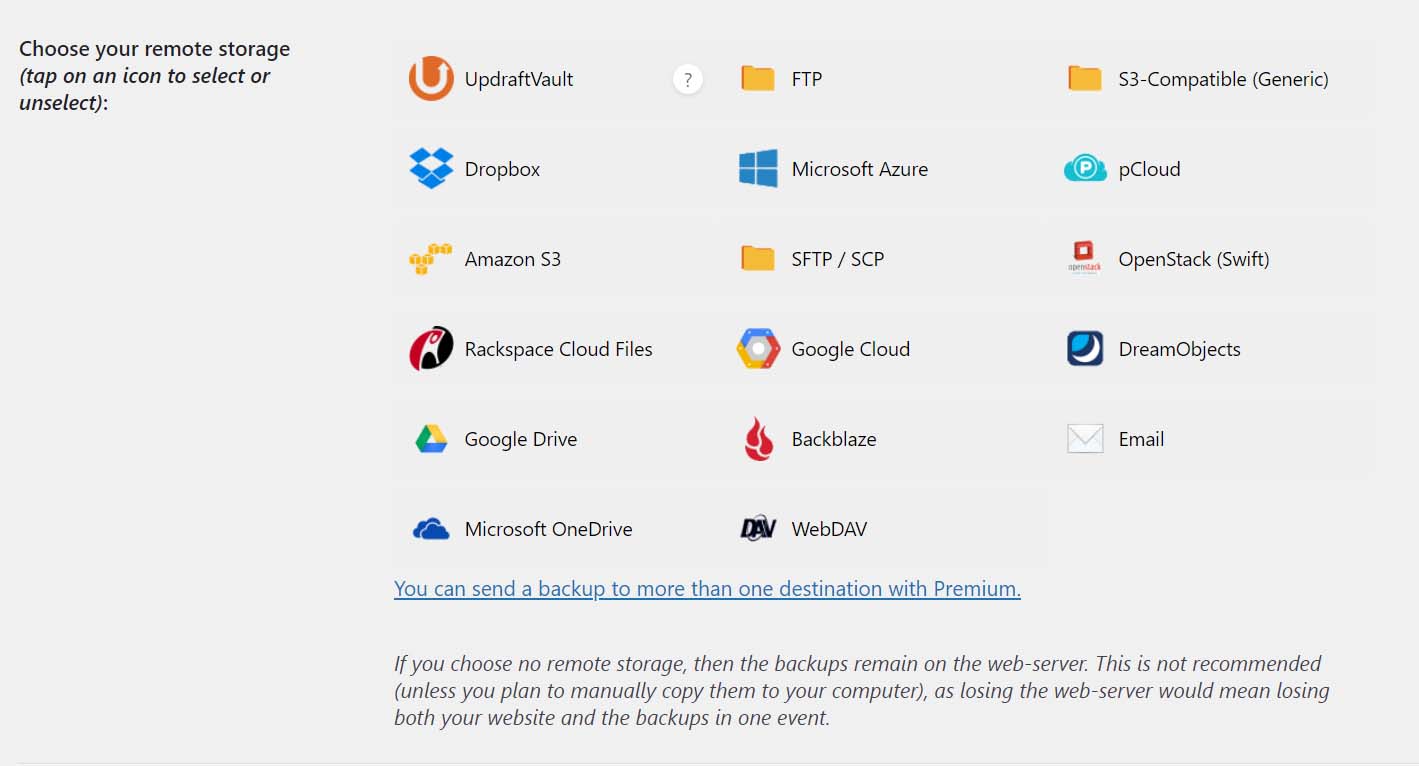 Screenshot che mostra le opzioni di archiviazione remota di UpdraftPlus, tra cui Dropbox, Google Drive, Email e altro.