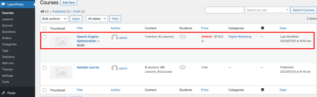 Bu resim, çevrimiçi bir eğitim platformundaki kurs listesini göstermektedir