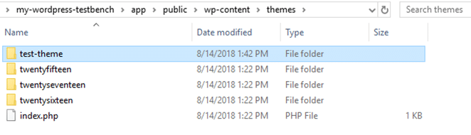 zrzut ekranu przedstawiający folder plików lokalnych komputera test-themes