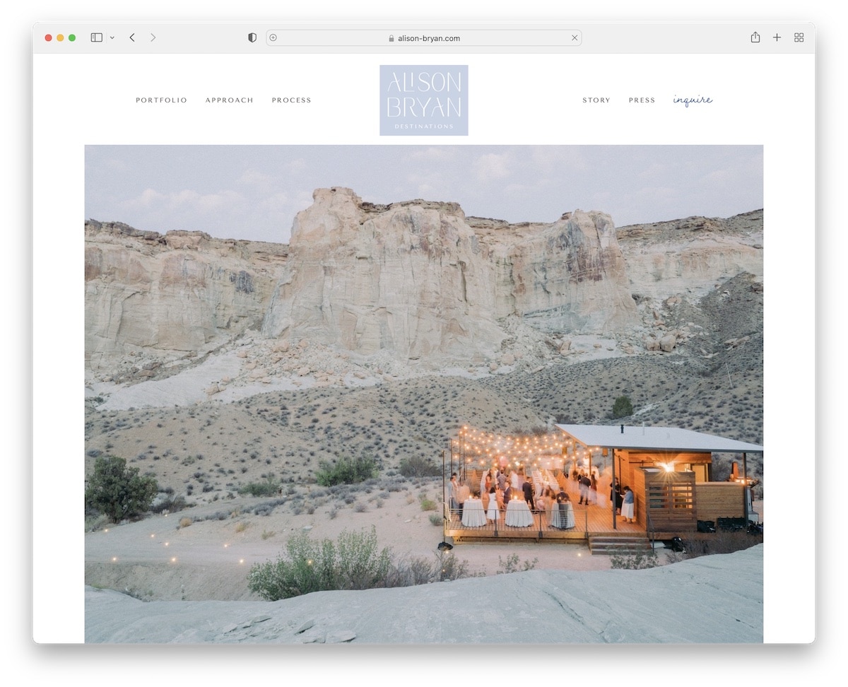 site de casamento de Alison Bryan