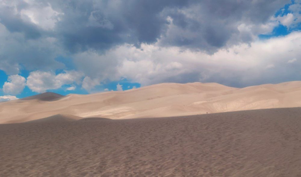 Beispiel eines körnigen Bildes aus dem Sand Dunes National Park, CO – Christopher Morris