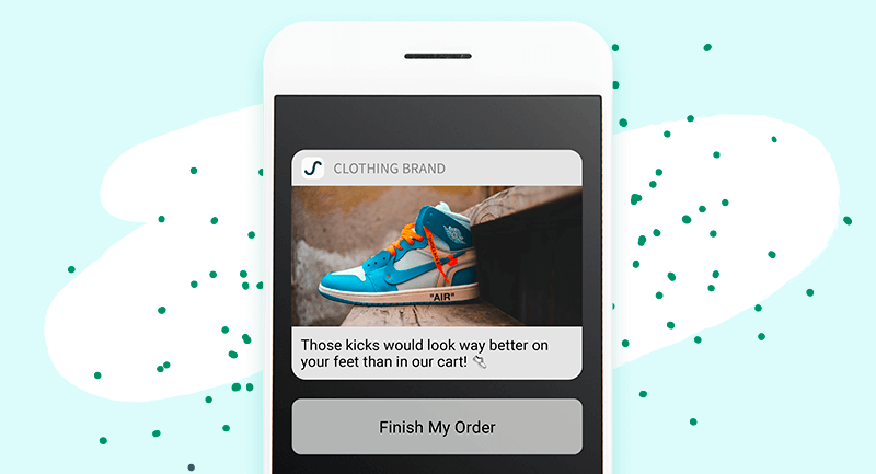 Une chaussure Nike sur une marche envoyée dans une notification SMS.