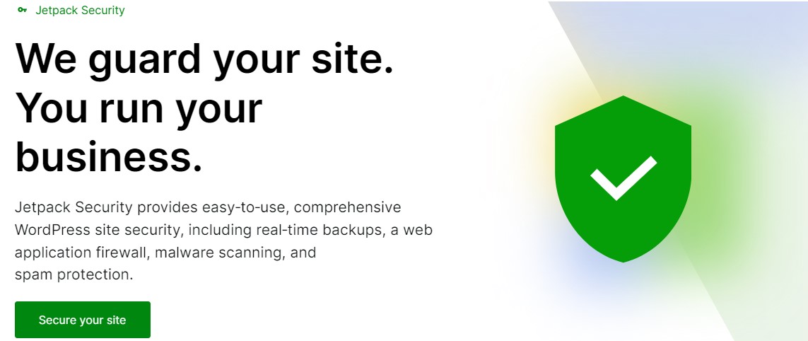 Jetpack.com の Jetpack セキュリティ プラグイン ページのヒーロー セクション。タイトル、段落、「サイトを保護する」という行動喚起が含まれます。